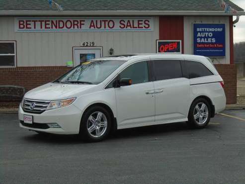 2012 Honda Odyssey Touring - cars & trucks - by dealer - vehicle... for sale in Bettendorf, IA