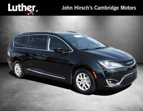 2020 Chrysler Pacifica Touring L - cars & trucks - by dealer -... for sale in Cambridge, MN