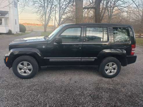 2012 Jeep Liberty 4WD - Only 91k Miles - 3.7 Liter - cars & trucks -... for sale in Dunkirk, NY