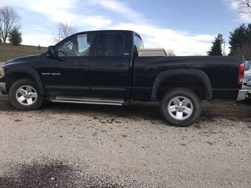 2002 Dodge Ram 1500 4x4 - cars & trucks - by dealer - vehicle... for sale in Indianola, IA