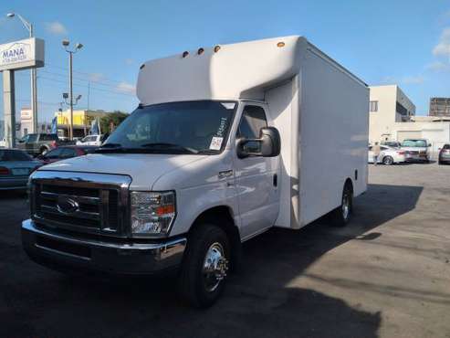 2014 FORD E350 BOX TRUCK - cars & trucks - by dealer - vehicle... for sale in Miami, FL