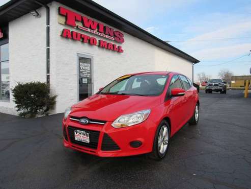 2013 FORD FOCUS SE - cars & trucks - by dealer - vehicle automotive... for sale in Rockford, IL