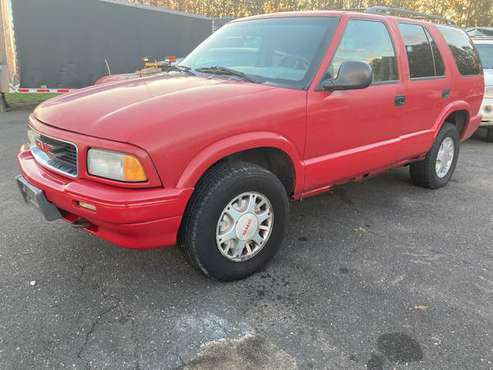 Gmc Jimmy 4x4 - cars & trucks - by owner - vehicle automotive sale for sale in Ellington, CT