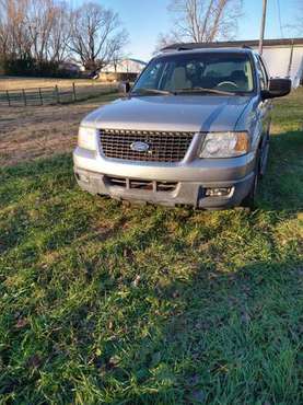 2006 FORD EXPEDITION - cars & trucks - by owner - vehicle automotive... for sale in Oak Grove, TN