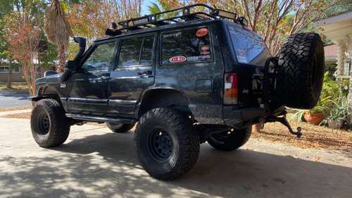 2000 Jeep Cherokee XJ 4x4 - cars & trucks - by owner - vehicle... for sale in San Antonio, TX