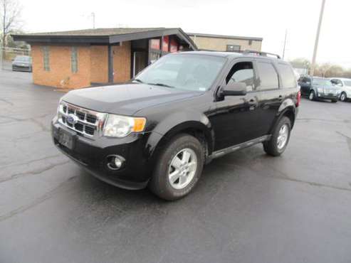2010 Ford Escape XLT V6 4x4 - cars & trucks - by dealer - vehicle... for sale in Fenton, MO