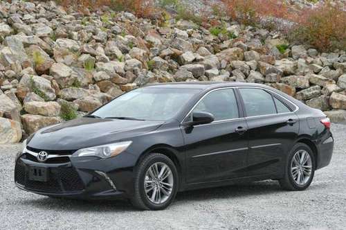 2017 *Toyota* *Camry* *SE* - cars & trucks - by dealer - vehicle... for sale in Naugatuck, CT