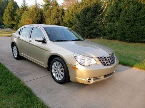 2010 Chrysler Sebring Limited CLEAN!!!LEATHER! for sale in Clinton, OH