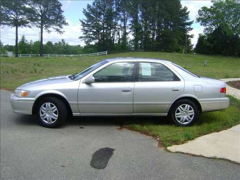 Toyota Camry LE - cars & trucks - by owner - vehicle automotive sale for sale in New Port Richey , FL
