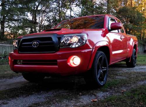 TOYOTA TACOMA X-RUNNER 2006 - cars & trucks - by owner - vehicle... for sale in Decatur, TN