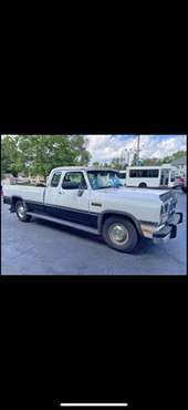 1993 Dodge D250 Cummins ext cab - cars & trucks - by dealer -... for sale in Alger, OH