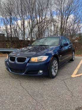2011 BMW 328i xDrive - cars & trucks - by owner - vehicle automotive... for sale in Portage, MI