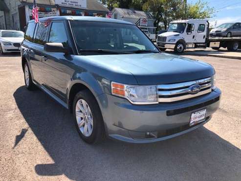 2010 Ford Flex 4dr SE FWD,3 RD ROW SEAT. with Adjustable head... for sale in Richmond , VA