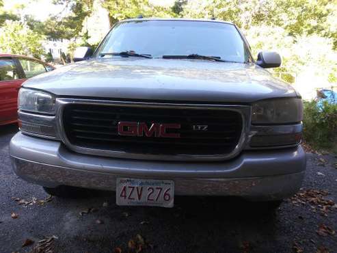 2004 Yukon for sale in Lancaster, MA