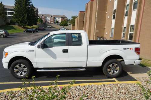 Ford F-150 Four Wheel Drive handles amazing for sale in kent, OH