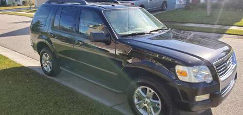 Extra clean Ford explorer xlt - cars & trucks - by owner - vehicle... for sale in Charleston, SC
