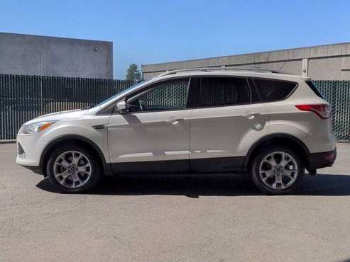 2014 Ford Escape 4dr Titanium SUV 4x4 4WD - - by for sale in Portland, OR