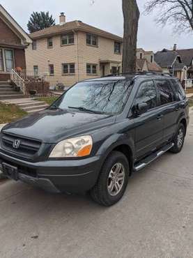 Honda Pilot 123,000 miles on replaced motor - cars & trucks - by... for sale in milwaukee, WI