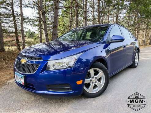 2012 CHEVROLET CRUZE - - by dealer - vehicle for sale in MN