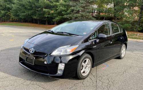 2010 Toyota Prius IV Hatchback 4D - cars & trucks - by owner -... for sale in Arlington, District Of Columbia