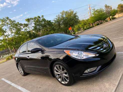 2012 Hyundai sonata super clean for sale in Grand Prairie, TX