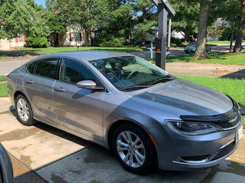 2015 Chrysler 200 - cars & trucks - by owner - vehicle automotive sale for sale in Virginia Beach, VA
