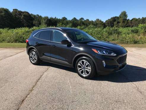 2020 FORD ESCAPE SEL * CLEAN CARFAX * 1-OWNER * OPTIONS - cars &... for sale in Commerce, GA
