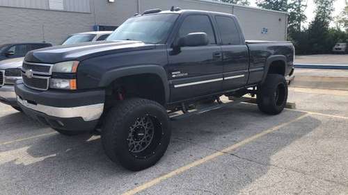 2006 lbz Duramax for sale in Luckey, OH
