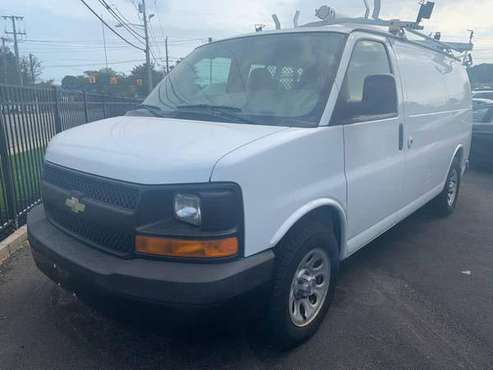 *************2009 CHEVROLET EXPRESS 1500 CARGO VAN! ONLY 18,000 MILES! for sale in Bohemia, NY