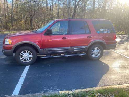 04 Ford Expedition 143k miles sunroof leather 3 rows - cars & trucks... for sale in Cary, NC