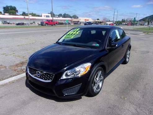 2013 VOLVO C30 T5 FWD - cars & trucks - by dealer - vehicle... for sale in Vestal, NY