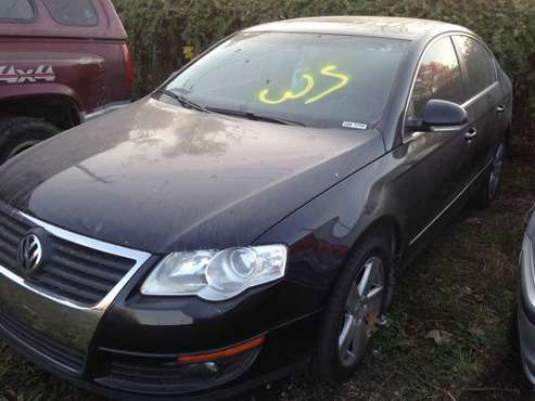 2009 VOLKSWAGEN PASSAT 2.5L MECHANIC SPECIAL NICE TIRES CLEAN TITLE... for sale in Indianapolis, IN