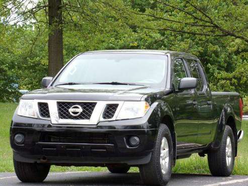 2012 Nissan Frontier SV Crew Cab 4WD LWB for sale in Madison , OH