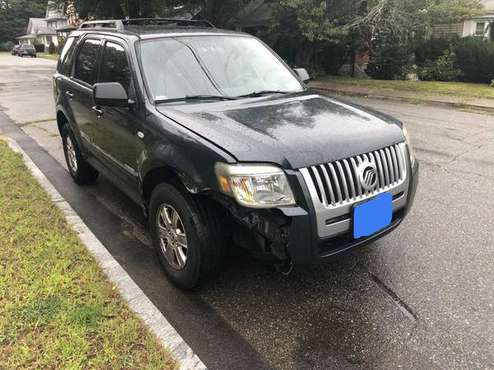09 Mercury Mariner AWD 90k Miles *See bumper and fender damage for sale in Groton, CT