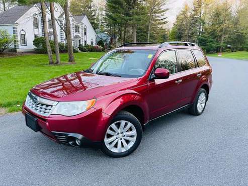 2011 SUBARU FORESTER 2 5X LIMITED ( ONE OWNER ) - - by for sale in West Sand Lake, NY