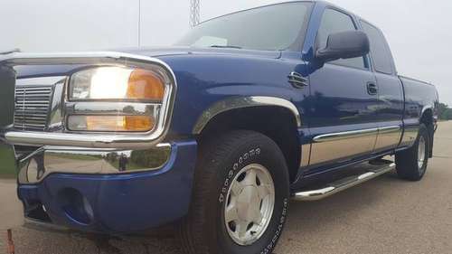 2004 GMC Sierra 1500 SLE Extended Cab for sale in New London, WI