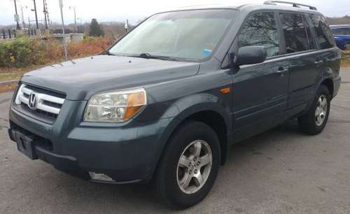 2006 Honda Pilot EXL AWD Loaded Leather Roof & DVD 169000 mi. NICE!... for sale in Rochester , NY