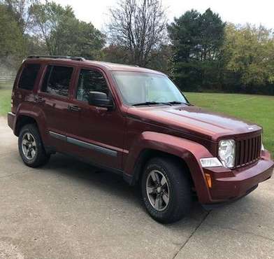 2008 Jeep Liberty 4WD - cars & trucks - by owner - vehicle... for sale in Hendersonville, TN