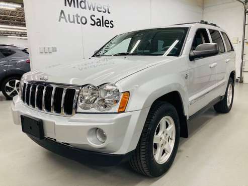2005 JEEP Grand Cherokee 4WD V8 Limited VERY CLEAN! Loaded Nice for sale in Eden Prairie, MN
