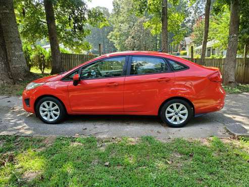 2012 ford Fiesta SE - cars & trucks - by owner - vehicle automotive... for sale in Conyers, GA