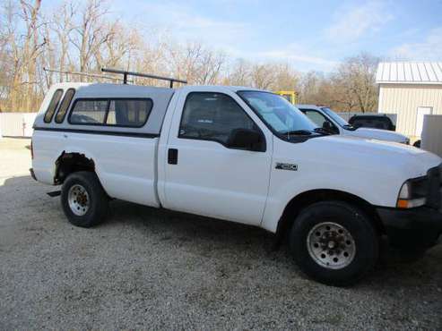 2004 Ford F250 2wd 138k miles work truck - cars & trucks - by dealer... for sale in Ridgeville, IN