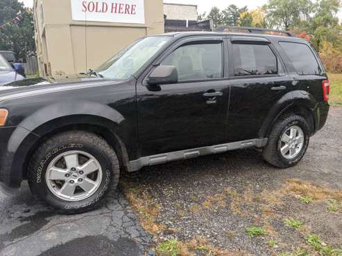 2009 Ford escape all wheel drive - cars & trucks - by dealer -... for sale in Syracuse, NY