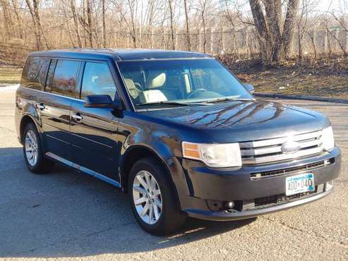 2009 Ford Flex Sel AWD - cars & trucks - by owner - vehicle... for sale in Saint Paul, MN