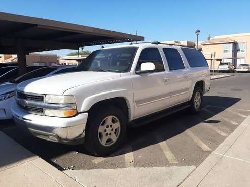 2005 chevy suburban lt - cars & trucks - by owner - vehicle... for sale in Phoenix, AZ