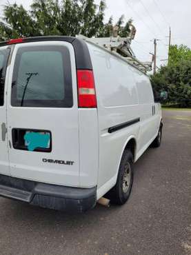 2005 Chevy van 2500 for sale in Vancouver, OR