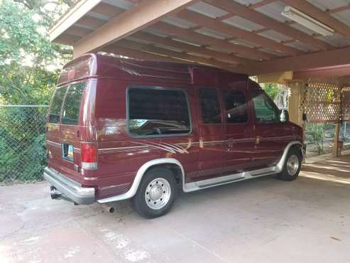 2003 Econoline Ford 250 handicap - cars & trucks - by owner -... for sale in Donna, TX