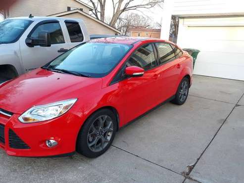 2013 Ford Focus - cars & trucks - by owner - vehicle automotive sale for sale in Des Moines, IA