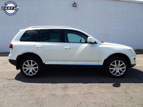 Volkswagen Touareg VW TDI Diesel 4x4 SUV Leather Tow Package Clean for sale in Lynchburg, VA