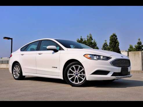 2017 Ford Fusion Hybrid SE FWD with Seats w/Cloth Back Material -... for sale in San Jose, CA