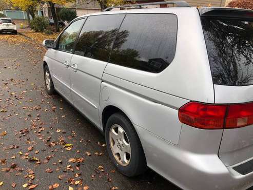 Honda Odyssey EX 2001 - cars & trucks - by owner - vehicle... for sale in Portland, OR
